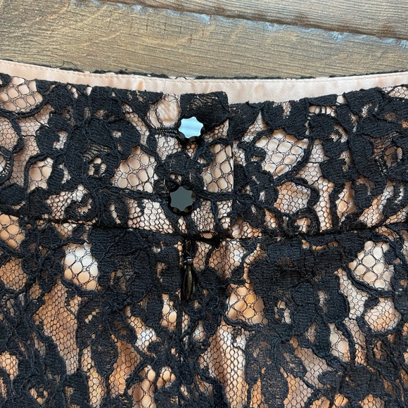 BR•Gorgeous Skirt - Picture 4 of 5